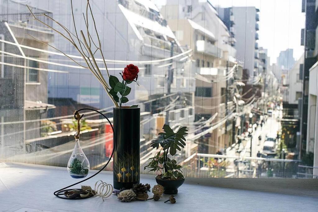 新宿市中心jr线新大久保三分钟紧邻韩国街免费wi-Fi Tokyo Esterno foto